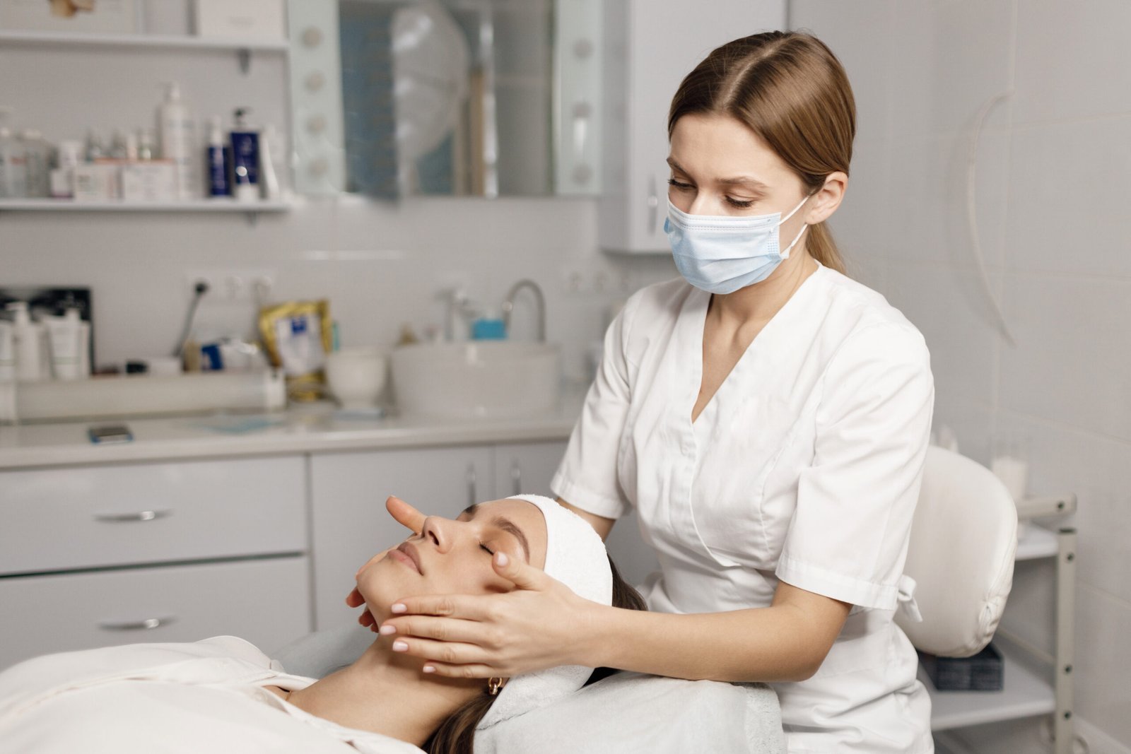 Beauty Therapist